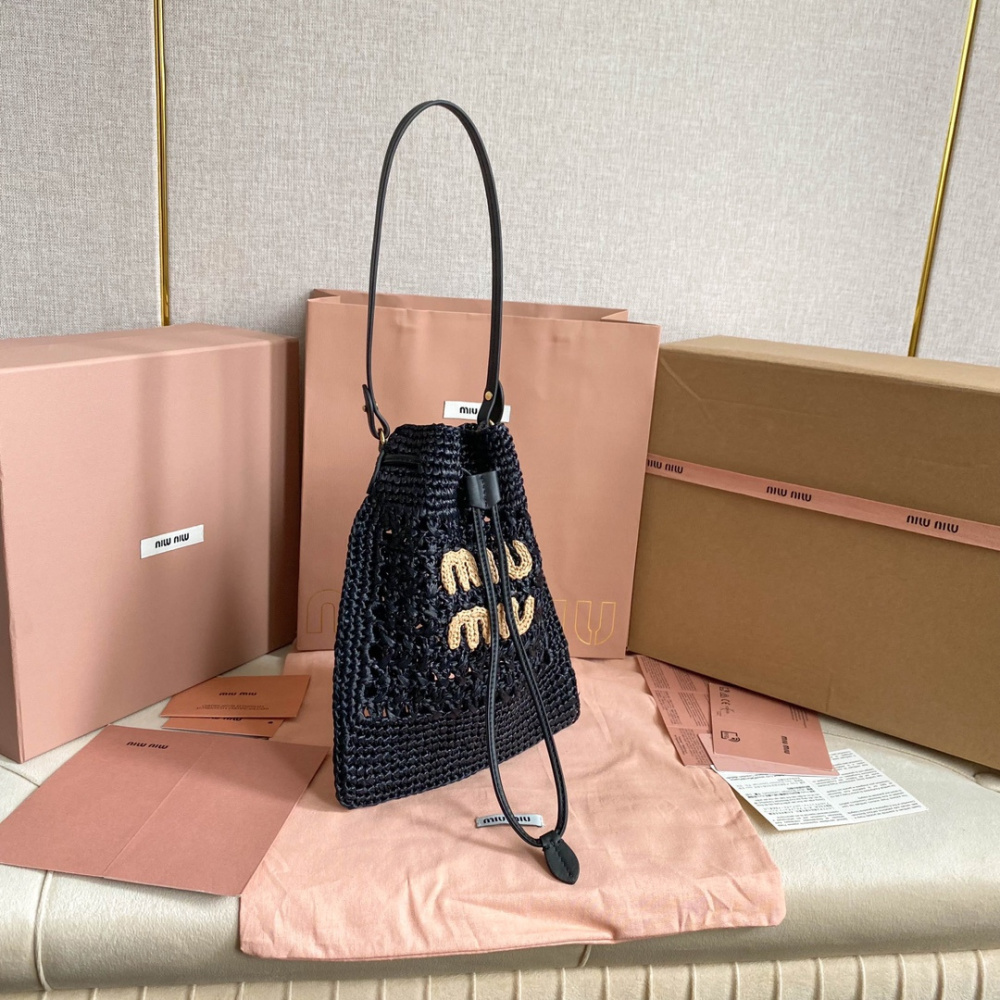高仿miumiu繆繆*5ND016福袋編織包黑色免檢版
