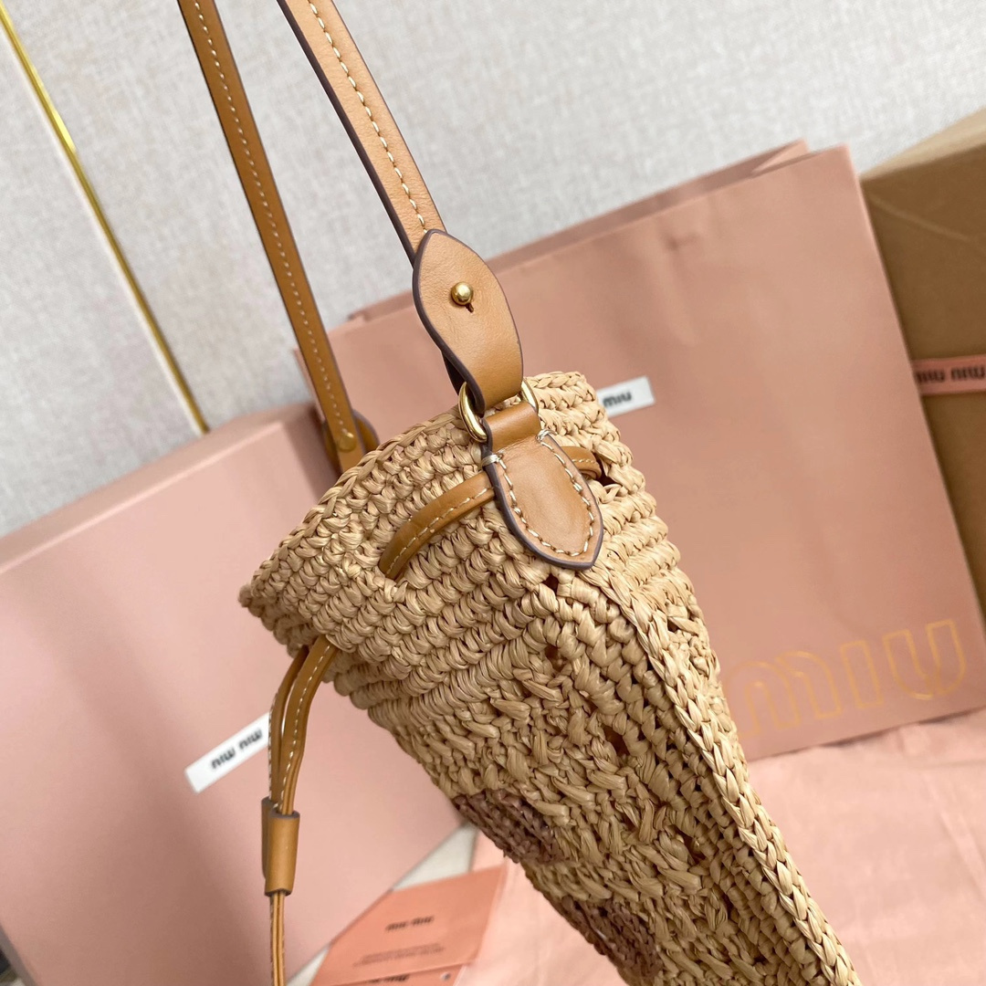 高仿miumiu繆繆*5ND016福袋編織包免檢版