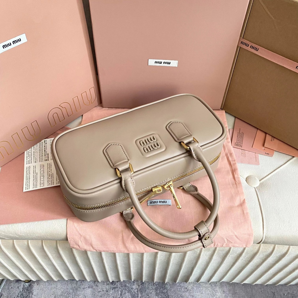 高仿miumiu繆繆*5BB148保齡球包袋灰褐色免檢版