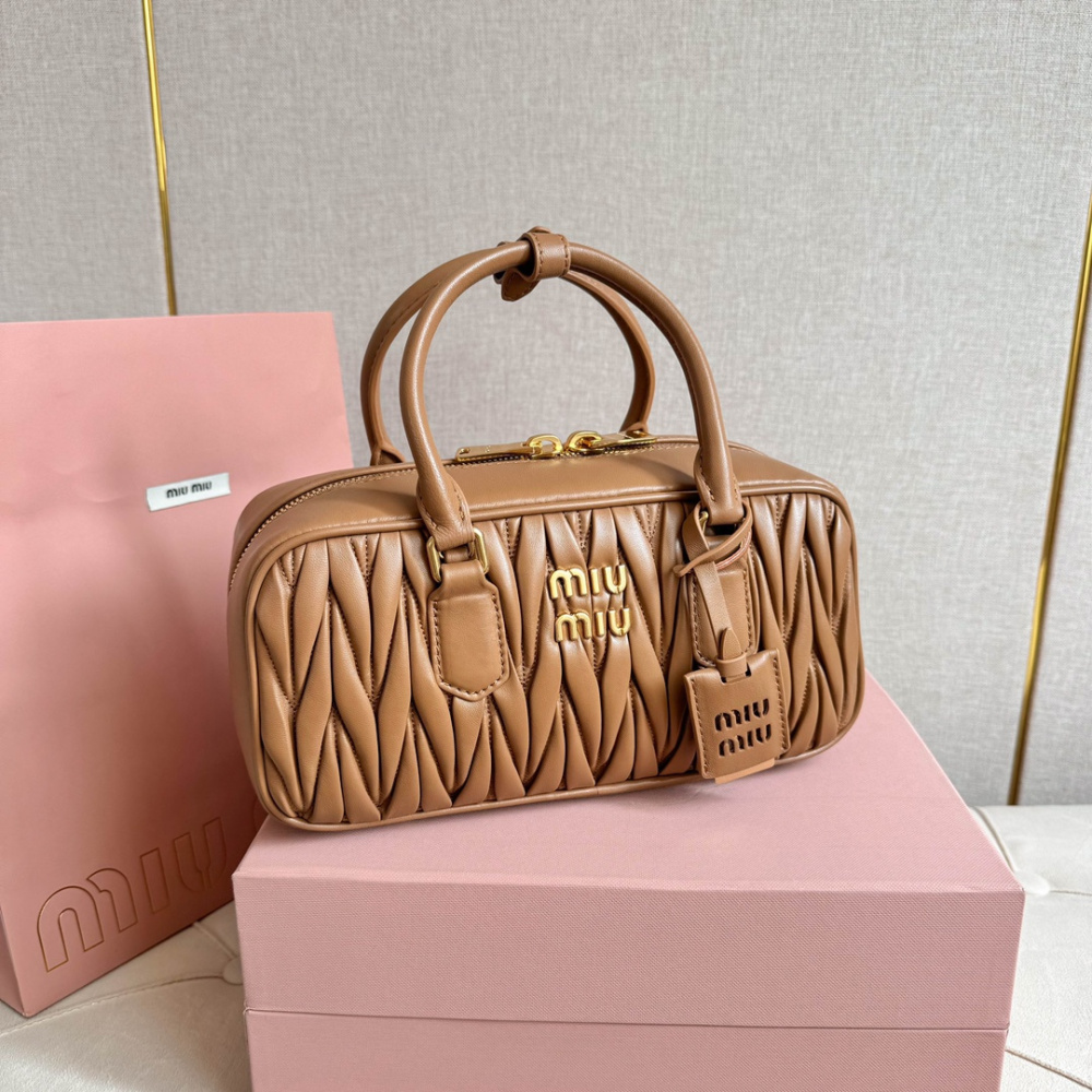 高仿miumiu繆繆*5BB148保齡球包袋焦糖色免檢版