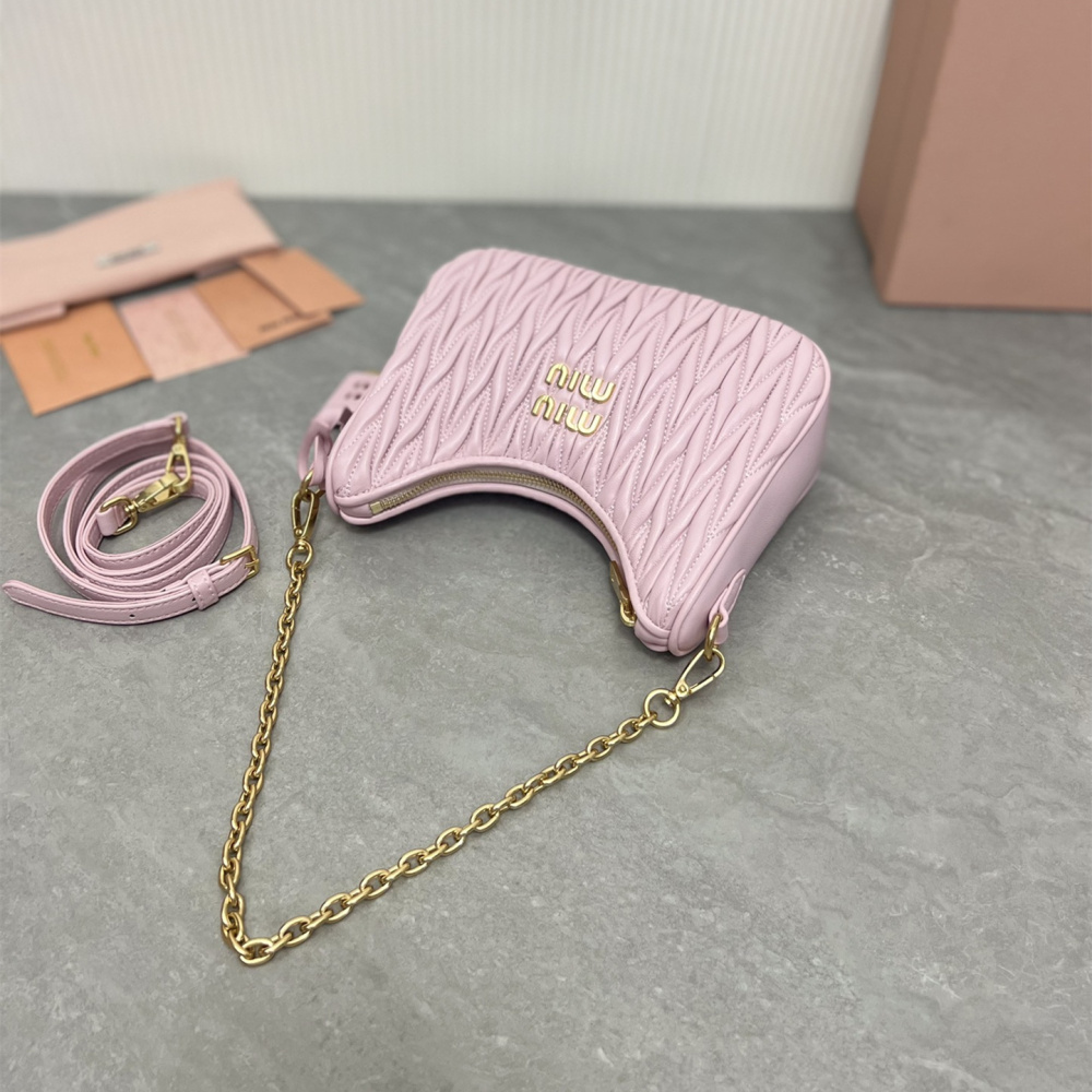 高仿miumiu繆繆*5BH211單肩包粉色免檢版