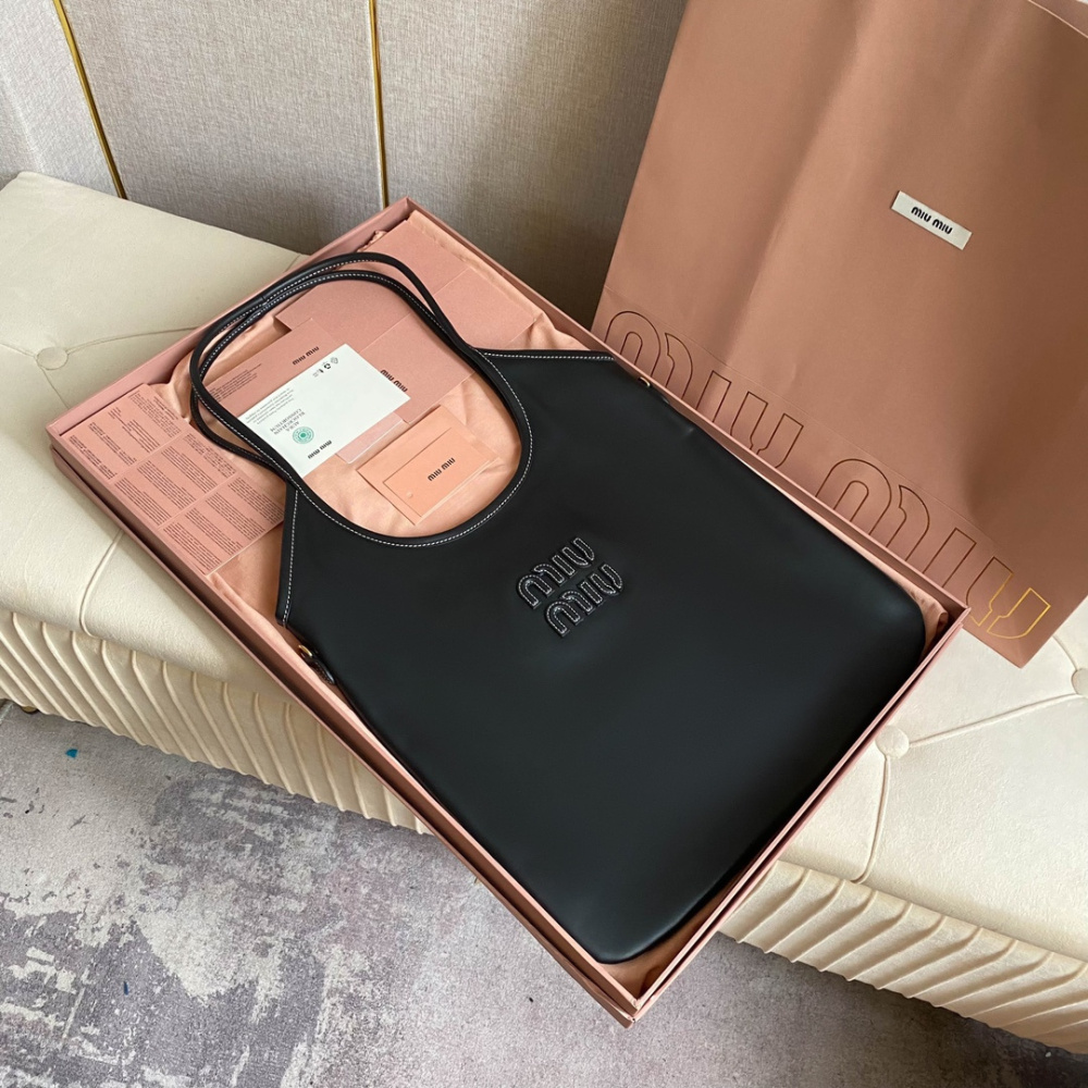 高仿miumiu繆繆*IVY系列5BG231限定款Tote包黑色免檢版