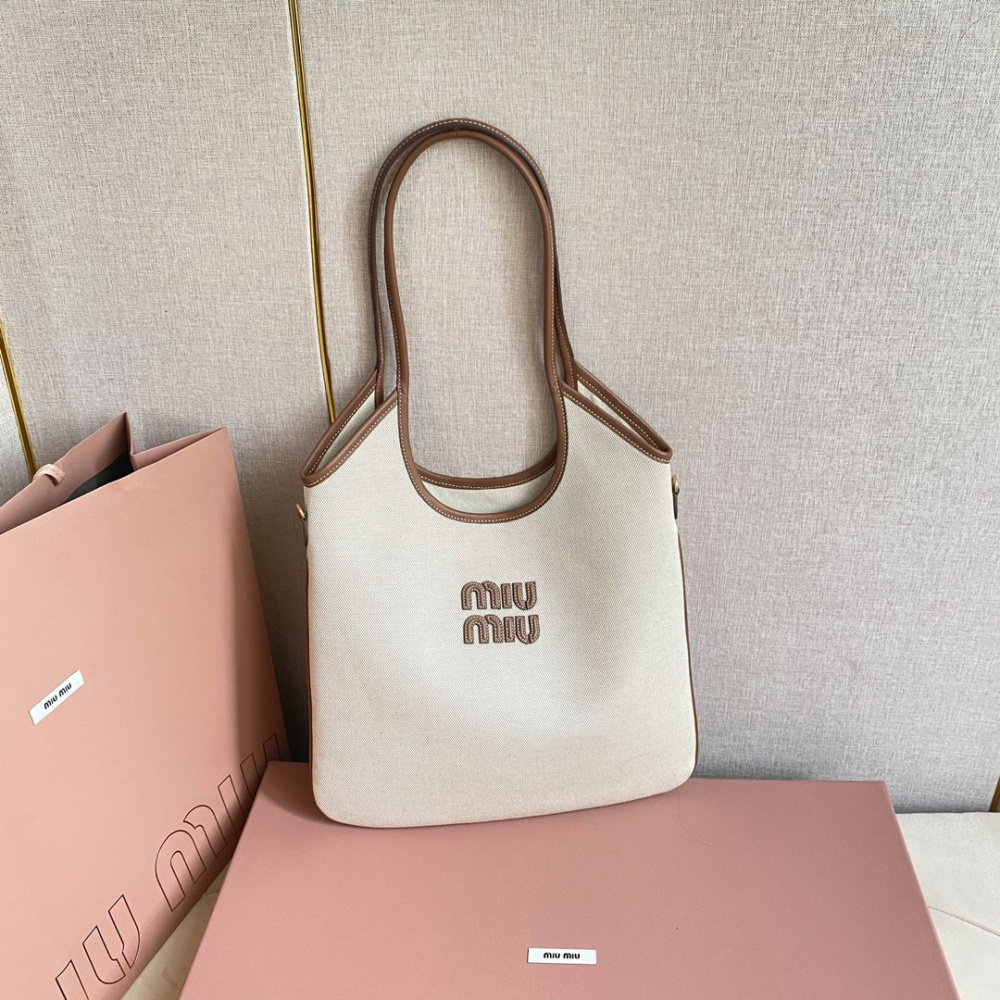 高仿miumiu繆繆*IVY系列5BG231限定款Tote包帆布免檢版