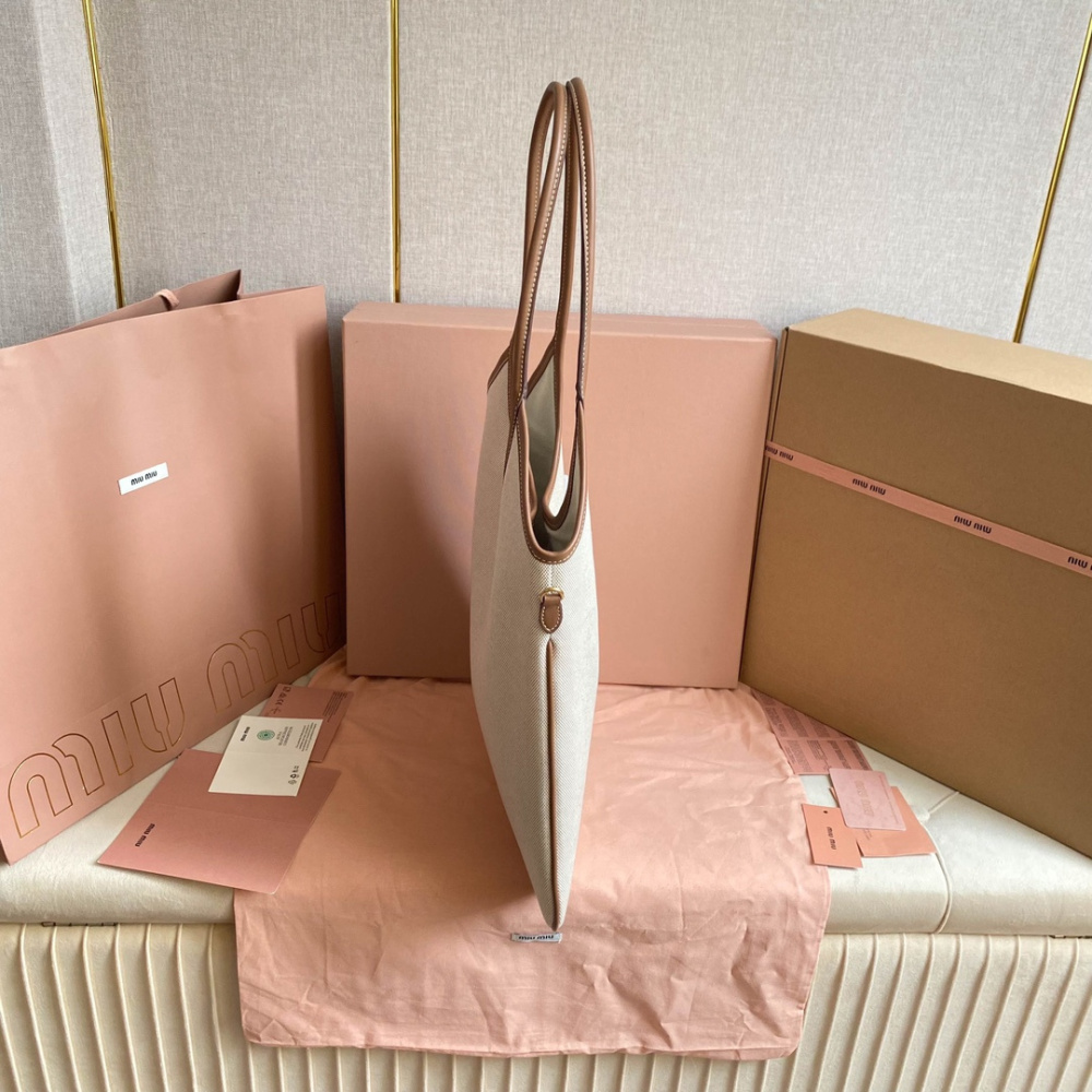 高仿miumiu繆繆*IVY系列5BG231限定款Tote包帆布免檢版