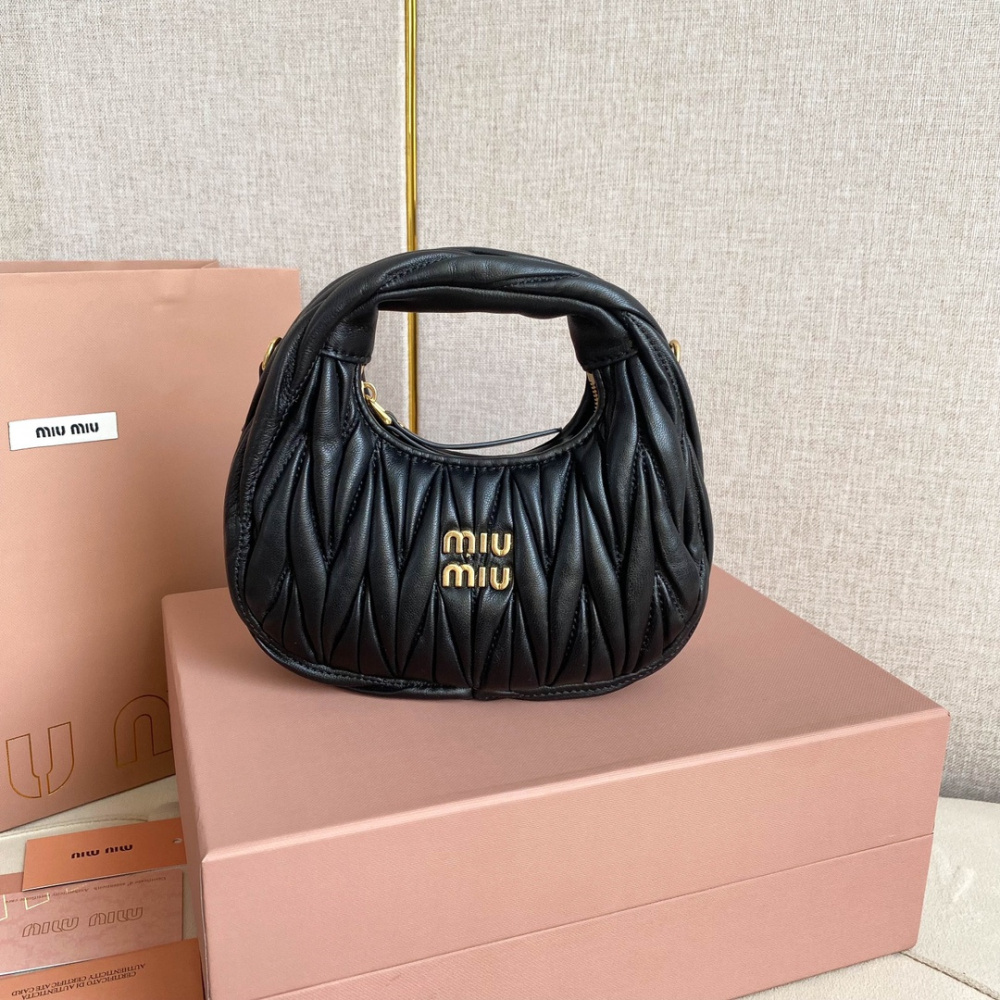 高仿miumiu繆繆*5BP078Mini單肩包黑色免檢版