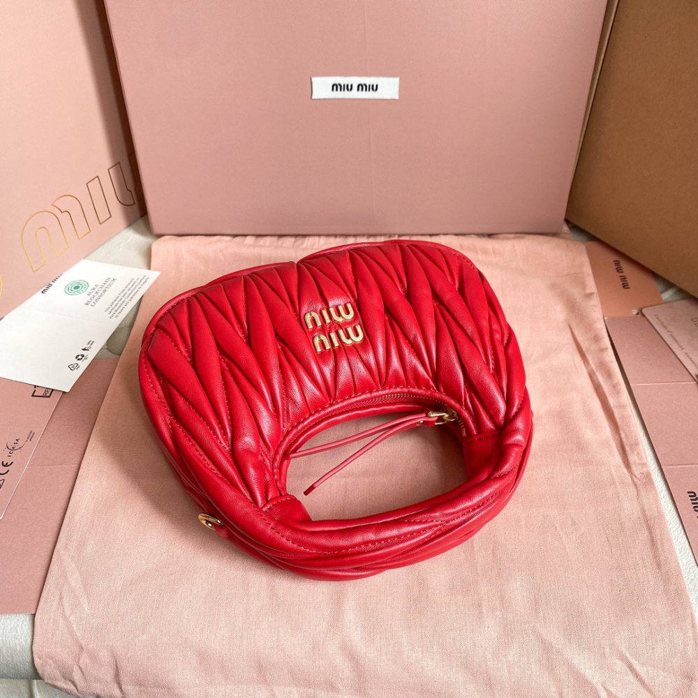 高仿miumiu繆繆*5BP078Mini單肩包紅色免檢版