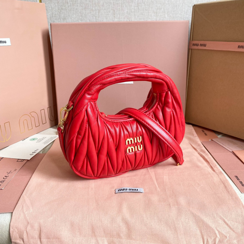 高仿miumiu繆繆*5BP078Mini單肩包紅色免檢版