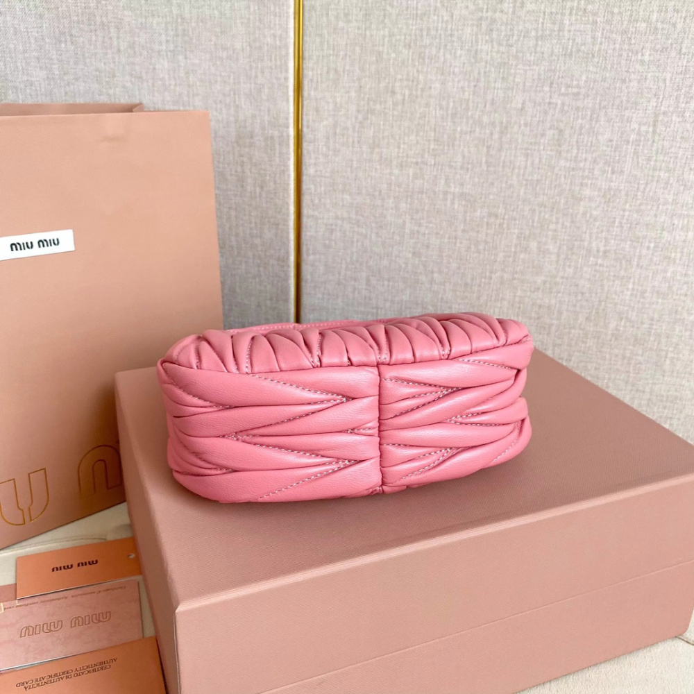 高仿miumiu繆繆*5BP078Mini單肩包海棠粉免檢版