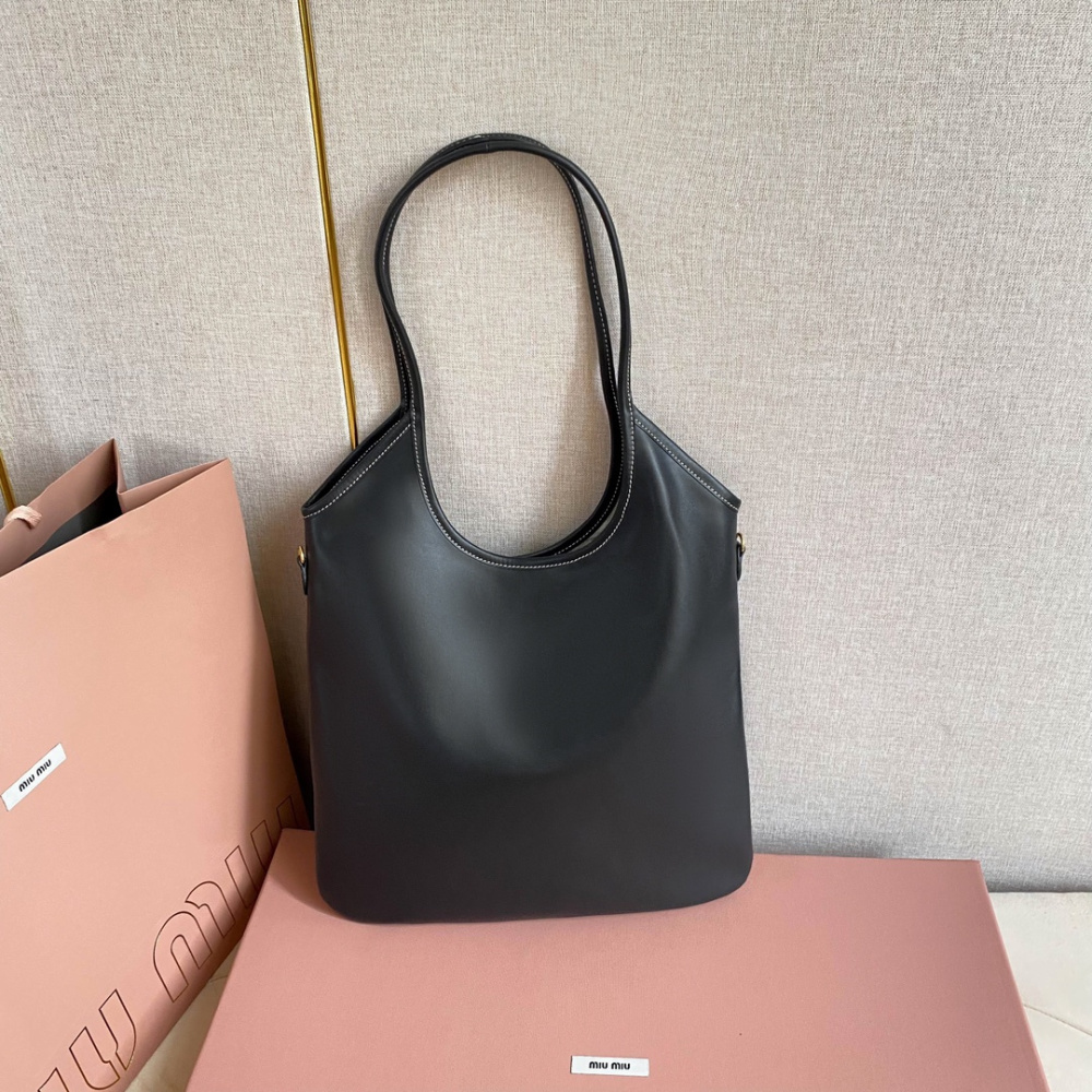 高仿miumiu繆繆*IVY系列5BG231限定款Tote包黑色免檢版