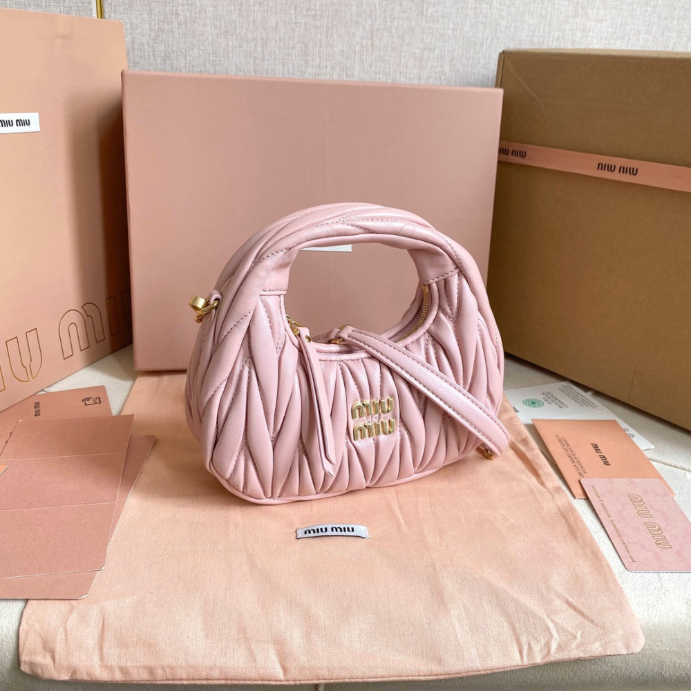 高仿miumiu繆繆*5BP078Mini單肩包粉色免檢版