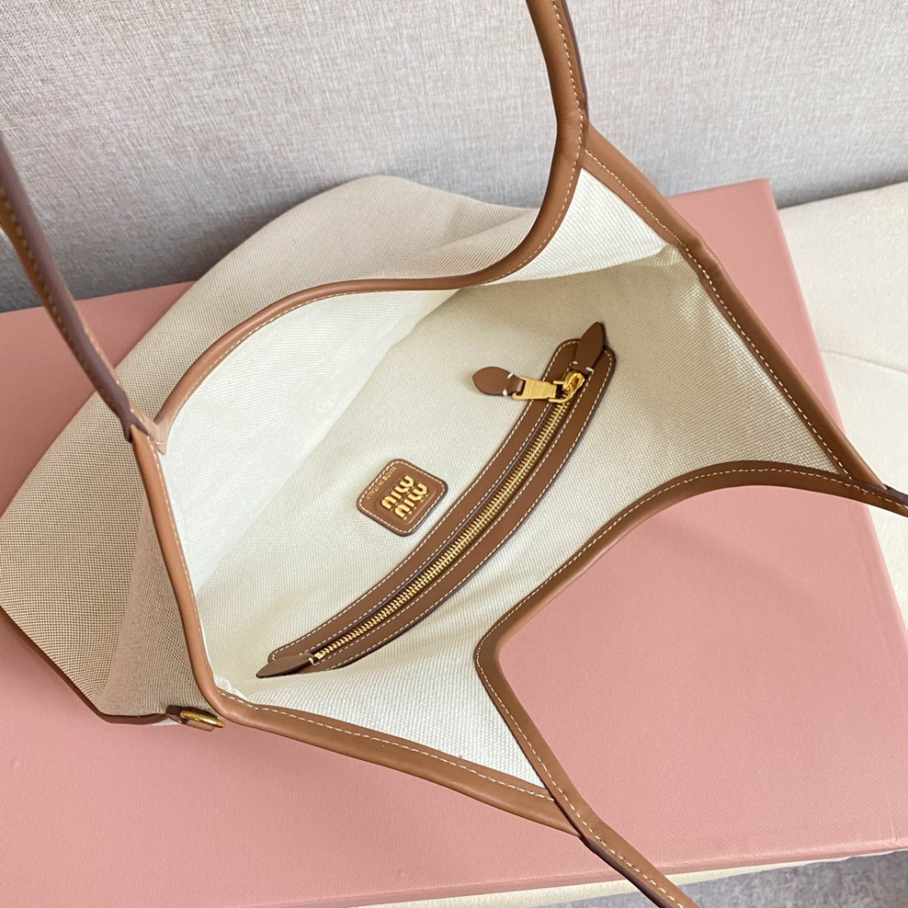 高仿miumiu繆繆*IVY系列5BG231限定款Tote包帆布免檢版