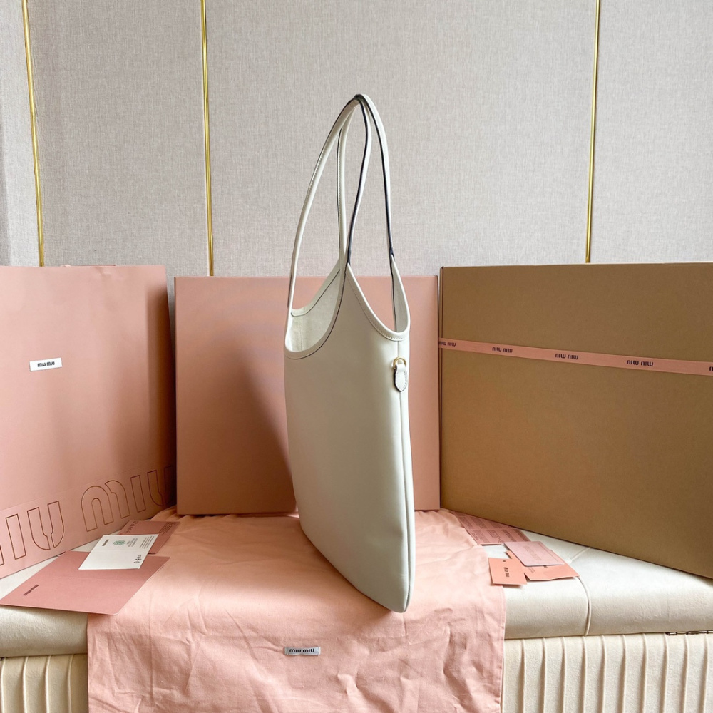 高仿miumiu繆繆*IVY系列5BG231限定款Tote包白色免檢版