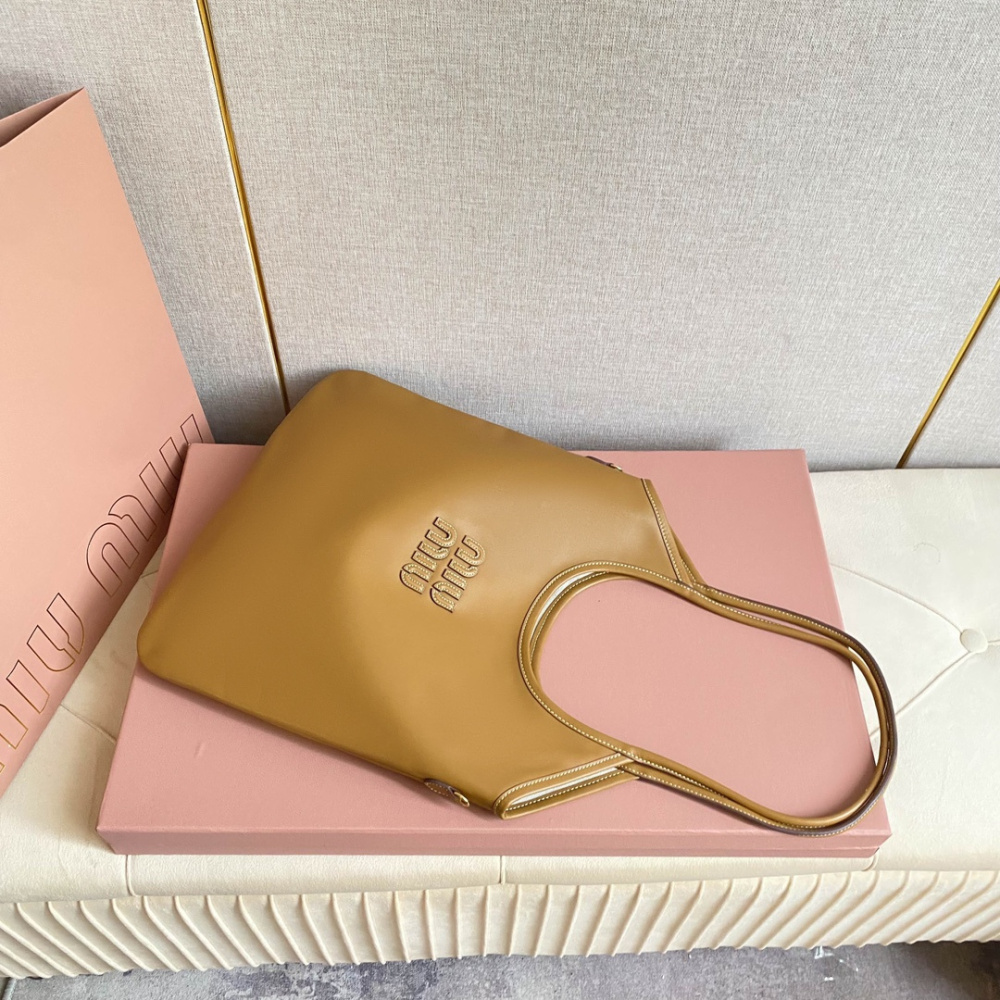 高仿miumiu繆繆*IVY系列5BG231限定款Tote包焦糖色免檢版