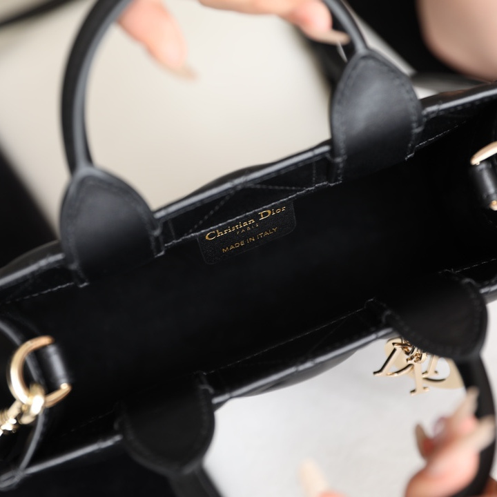 高仿Dior*BookTote系列S5573O牛皮革手提包