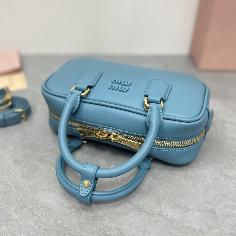 高仿miumiu*Arcadie系列5BB142保齡球湖水藍免檢版