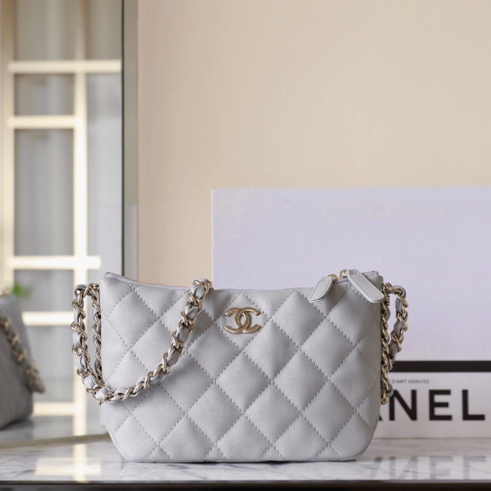 高仿Chanel24P*AS4319球紋牛皮單肩包免檢版