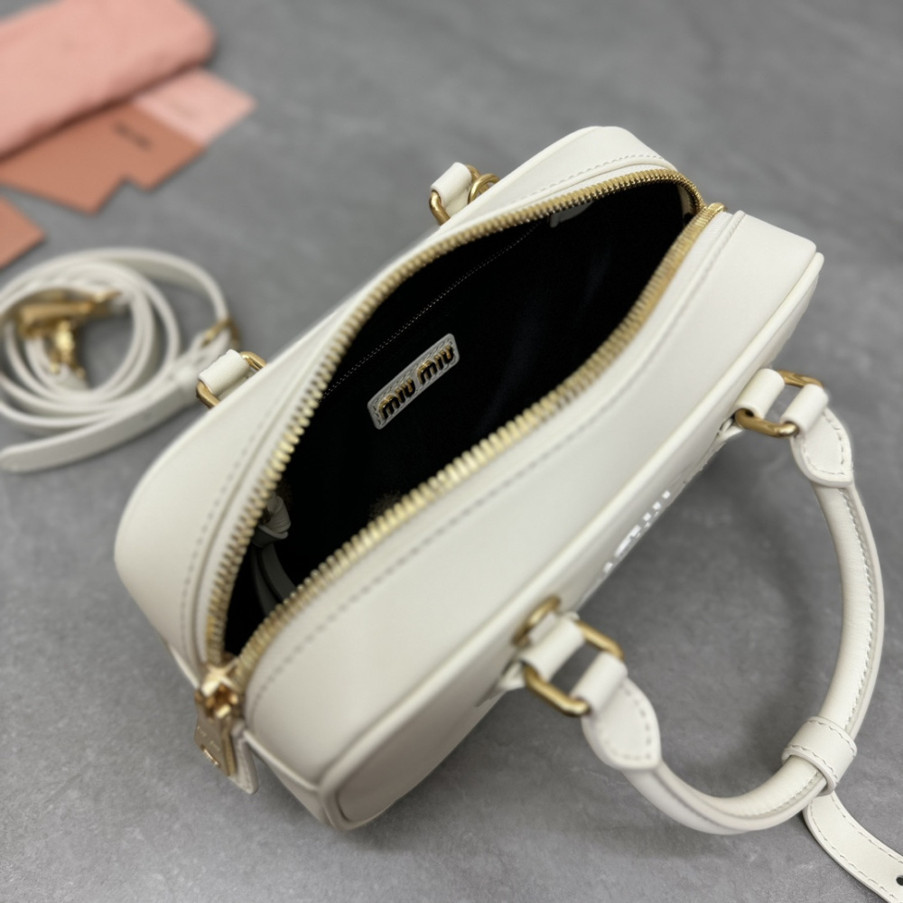 高仿miumiu*Arcadie系列5BB142保齡球白色免檢版