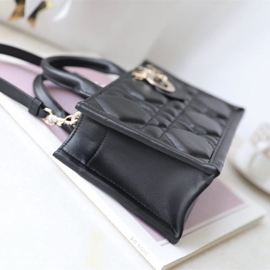 高仿Dior*BookTote系列S5573O牛皮革手提包