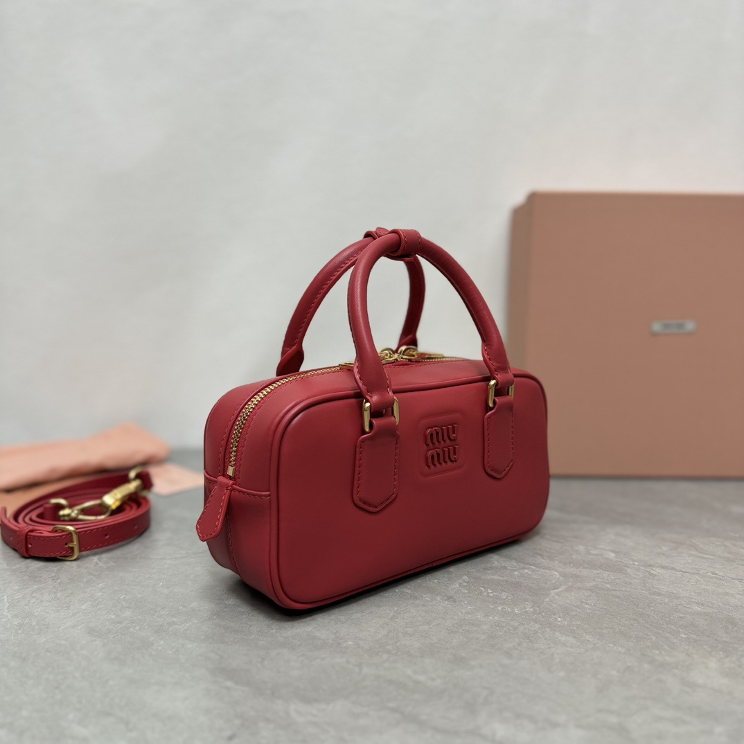高仿miumiu*Arcadie系列5BB142保齡球紅色免檢版