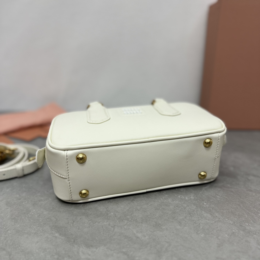 高仿miumiu*Arcadie系列5BB142保齡球白色免檢版