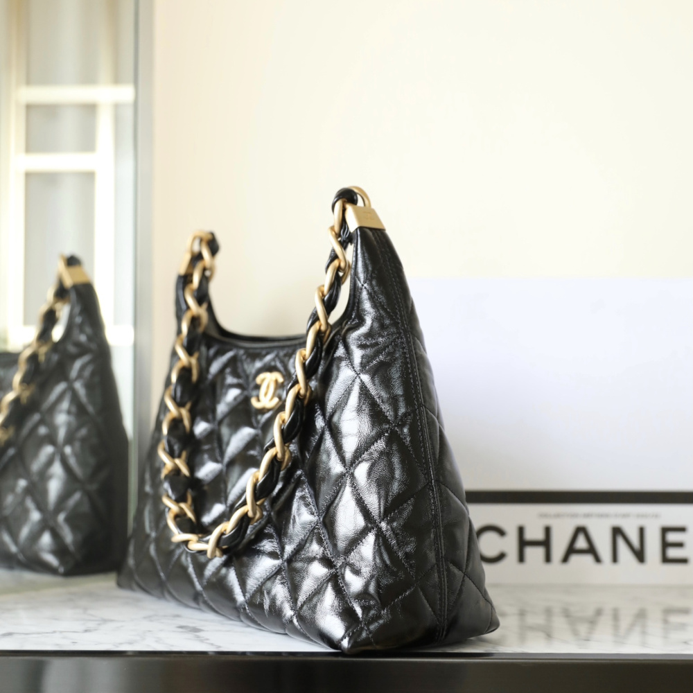 高仿Chanel*24A系列AS4923小羊皮流浪包小號免檢版