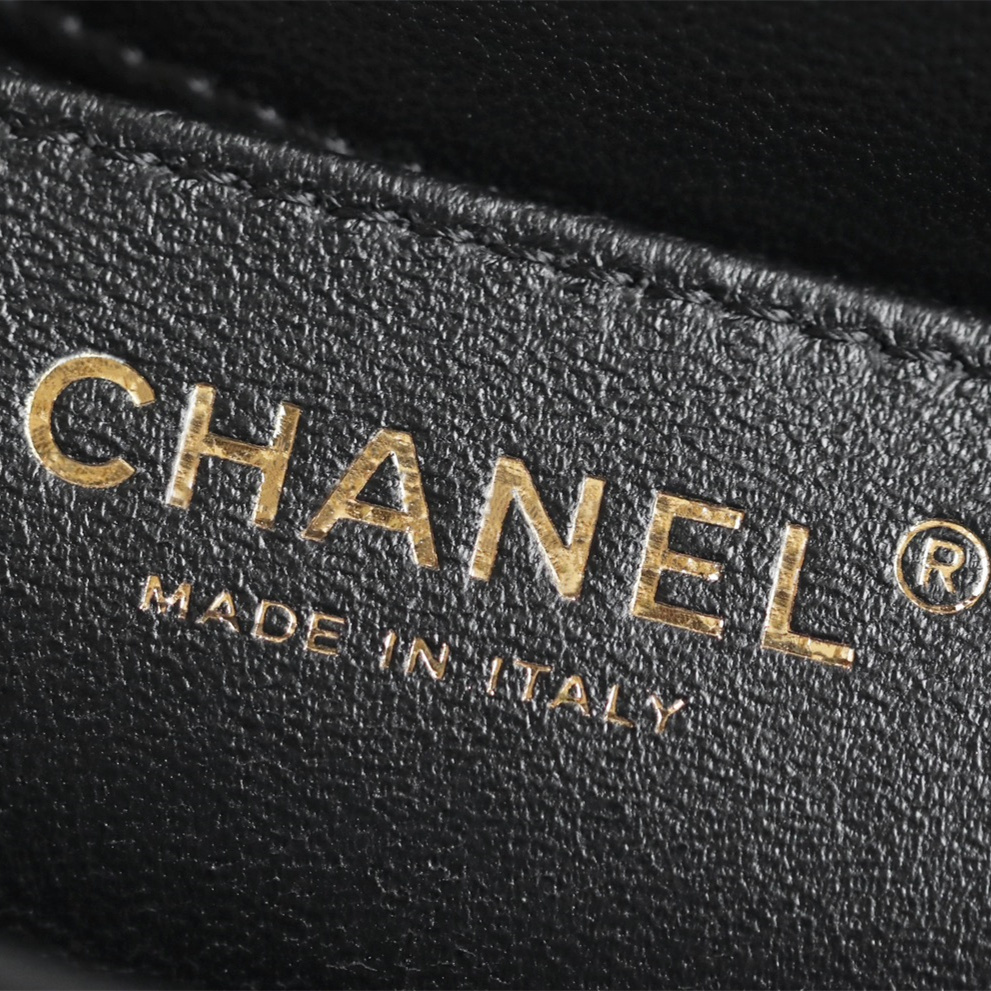 高仿Chanel*24S系列AS4847小羊皮黑色單肩包免檢版