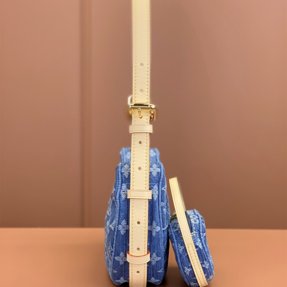 高仿LV*Croissant系列M46856麻將包免檢版