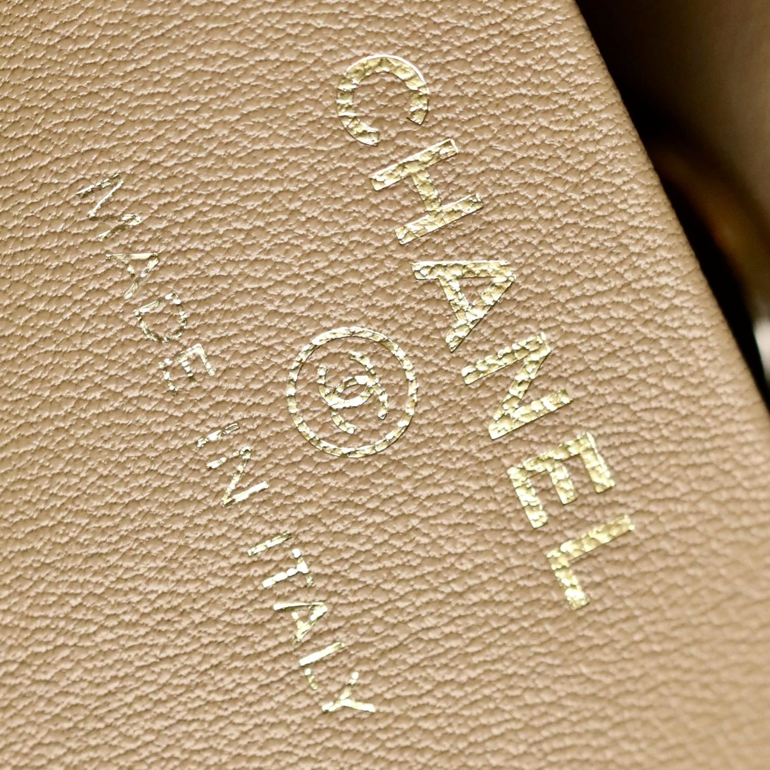 高仿Chanel*24S春夏系列AP3656單肩包棕色免檢版