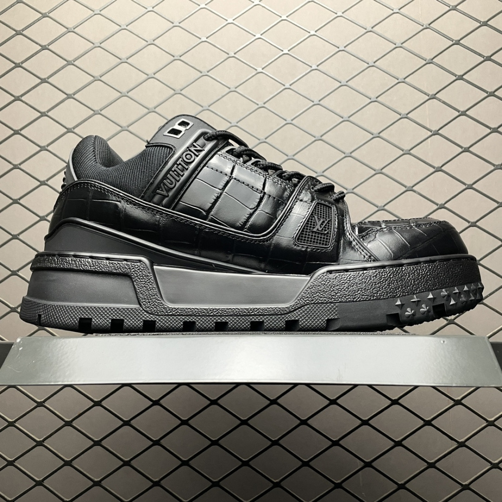 高仿LV*TrainerMaxi系列1ACN15休閒鞋鱷魚皮壓紋純原版本