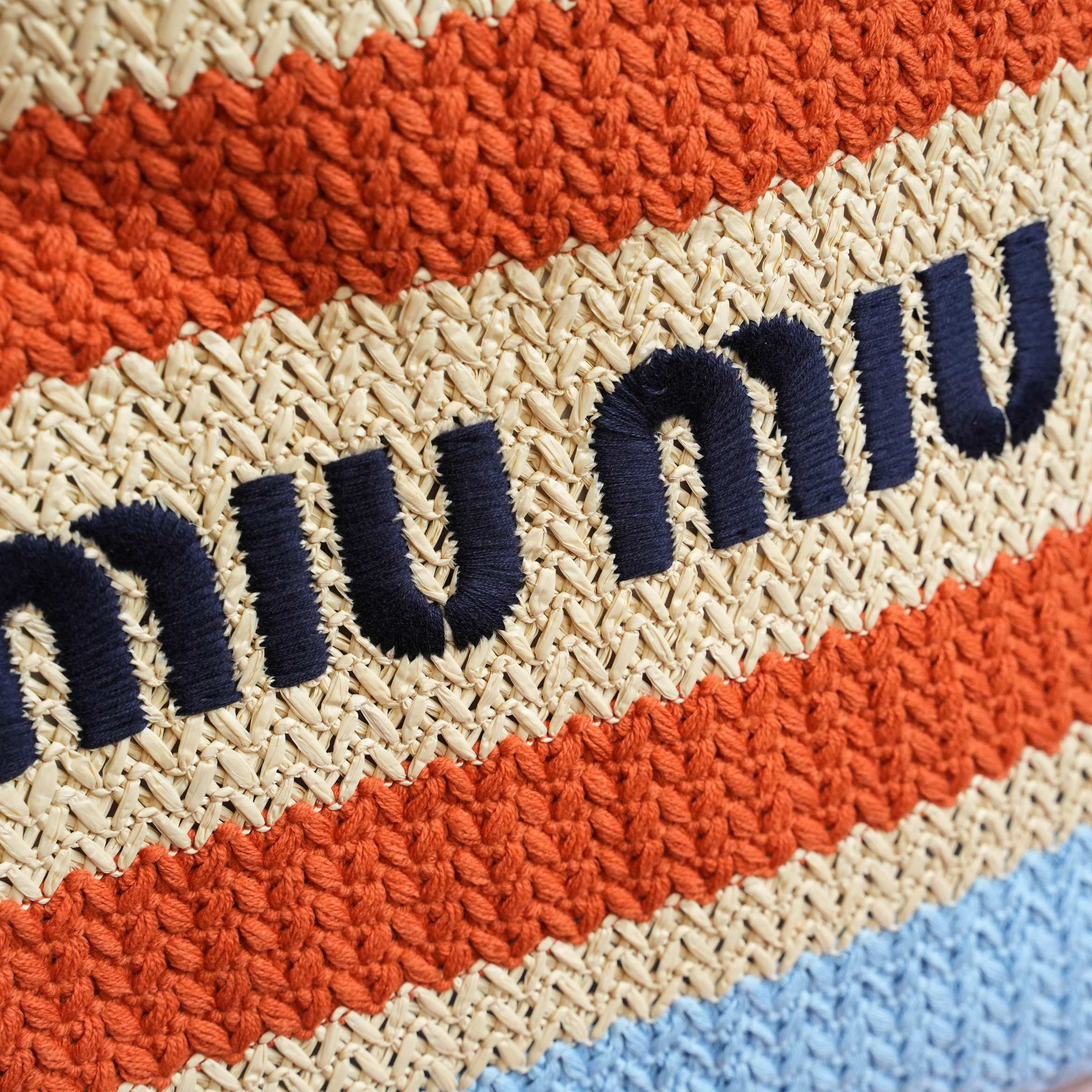 高仿miumiu*5BG228拼色LOGO手提包拼藍色免檢版
