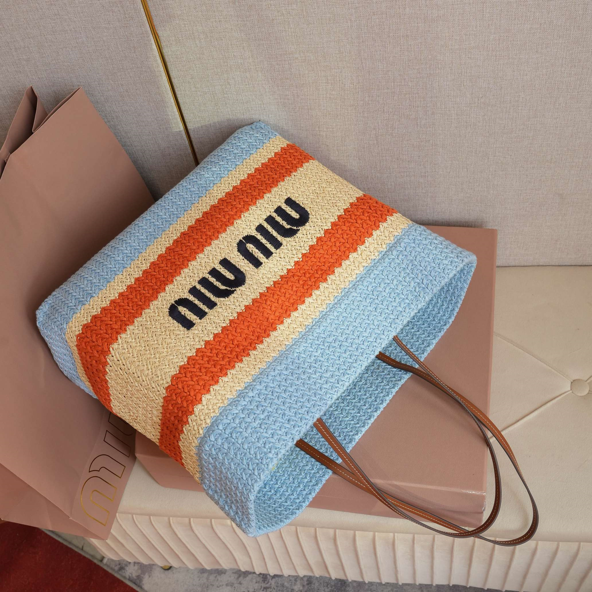 高仿miumiu*5BG228拼色LOGO手提包拼藍色免檢版