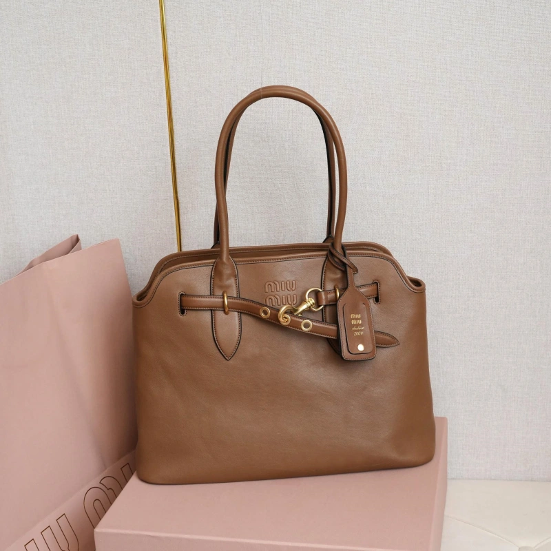 高仿miumiu*5BG291新款中古袋棕色免檢版