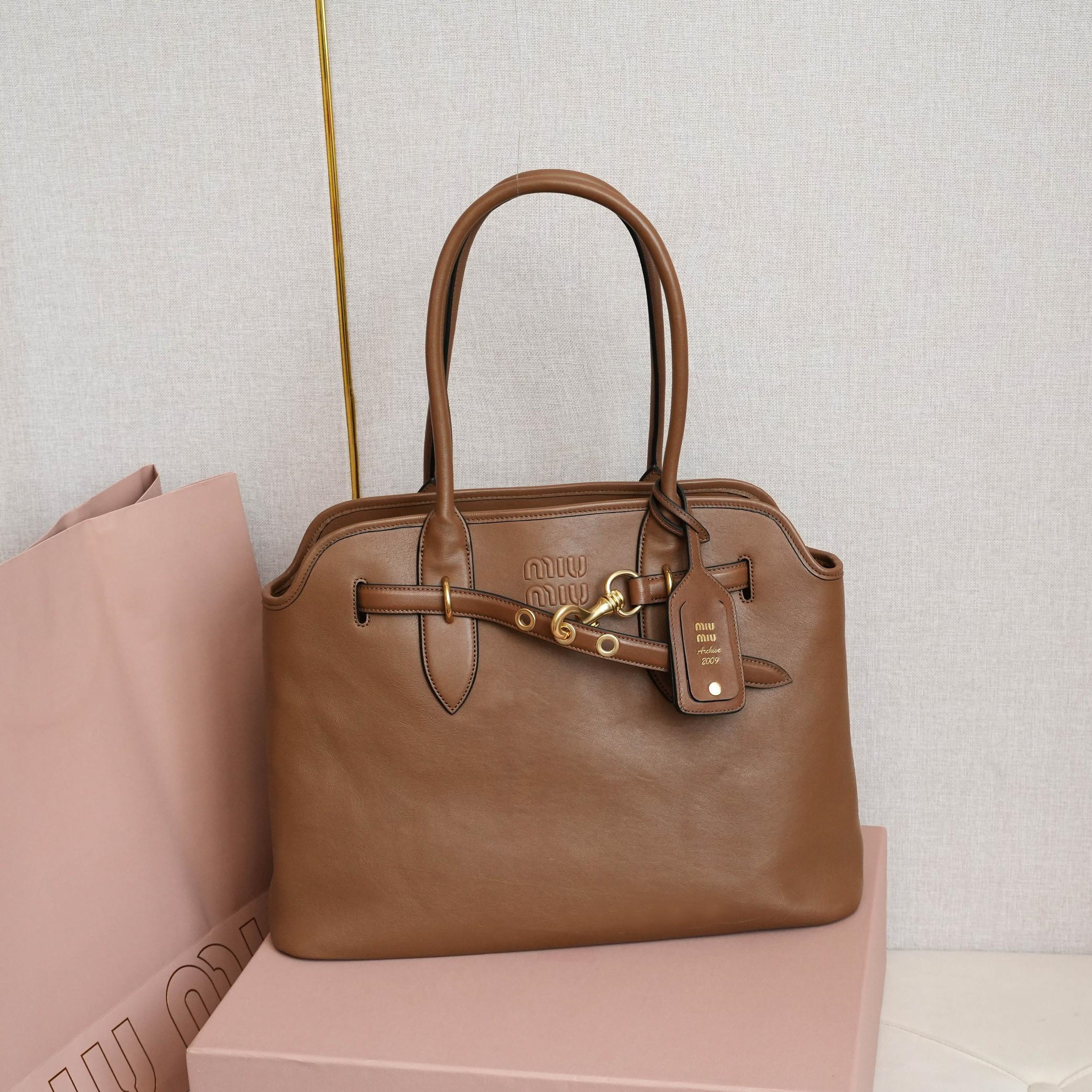 高仿miumiu*5BG291新款中古袋棕色免檢版