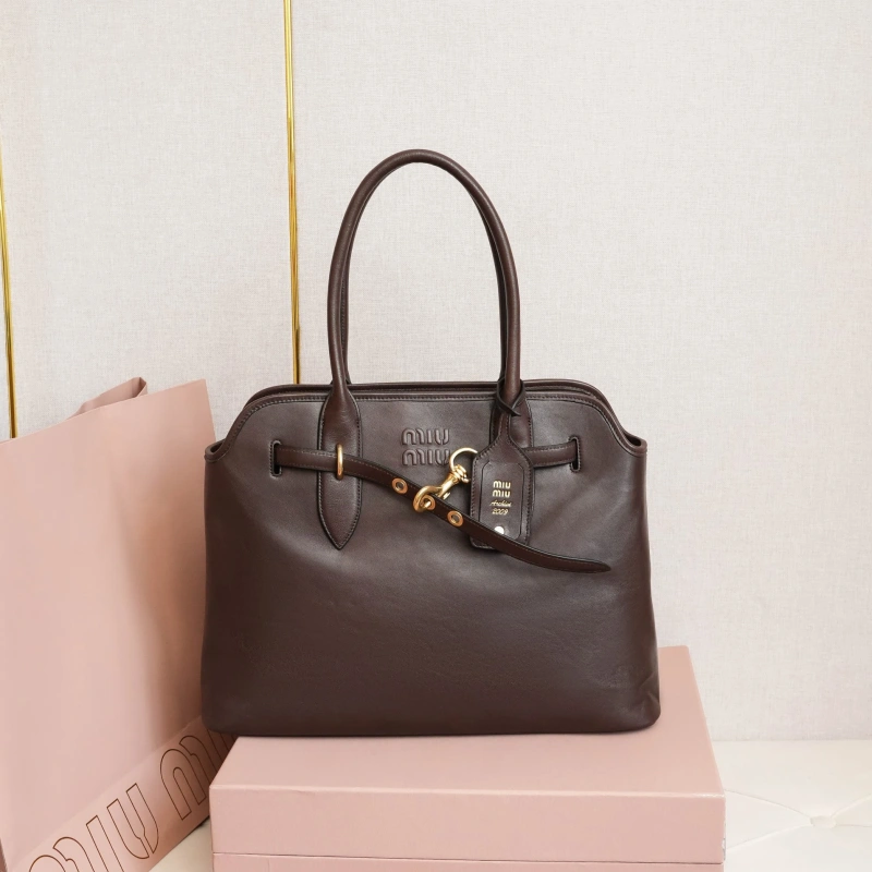 高仿miumiu*5BG291新款中古袋木色免檢版