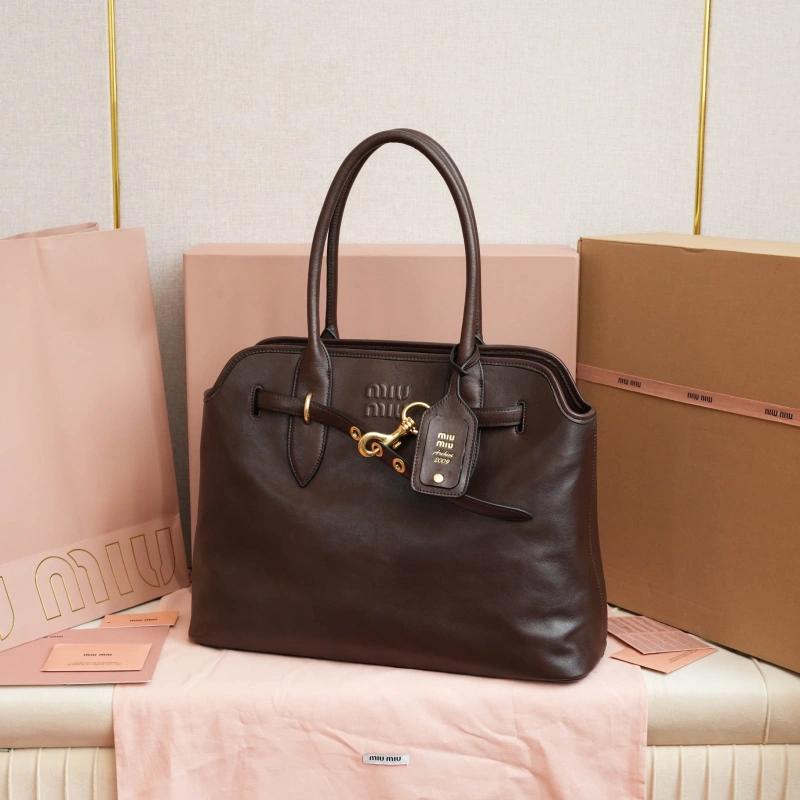 高仿miumiu*5BG291新款中古袋木色免檢版