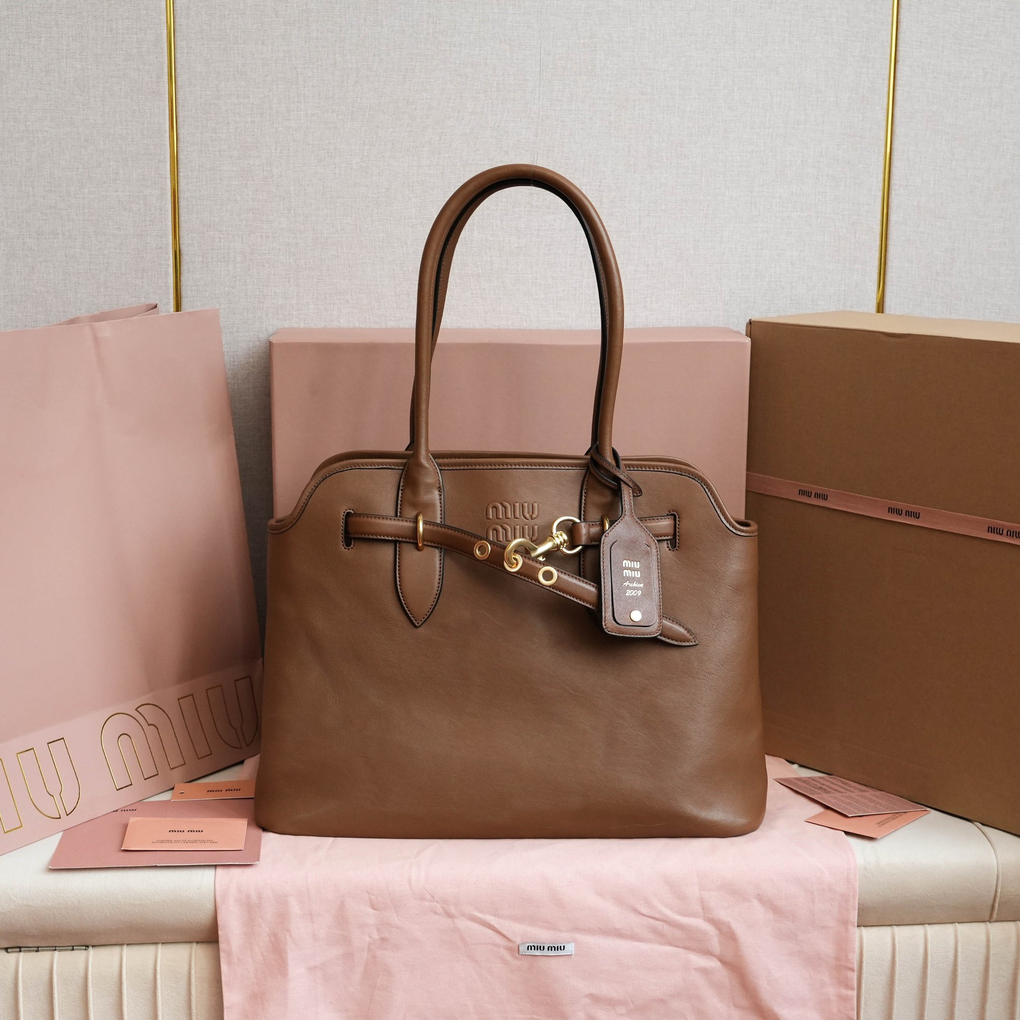 高仿miumiu*5BG291新款中古袋棕色免檢版