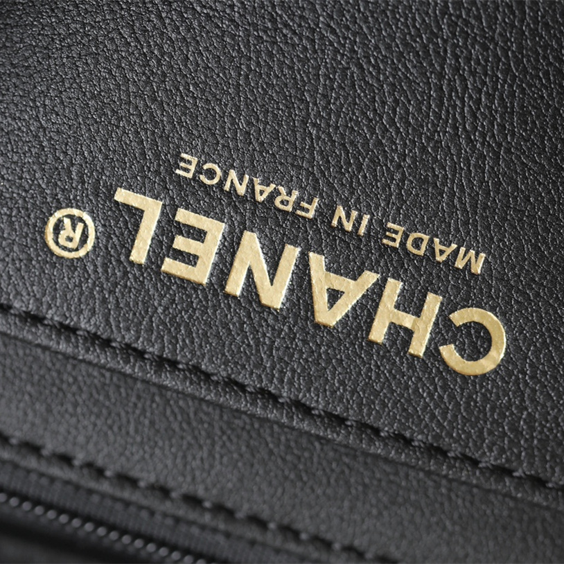 高仿Chanel*24S系列AS4472黑色漆皮單肩包免檢版