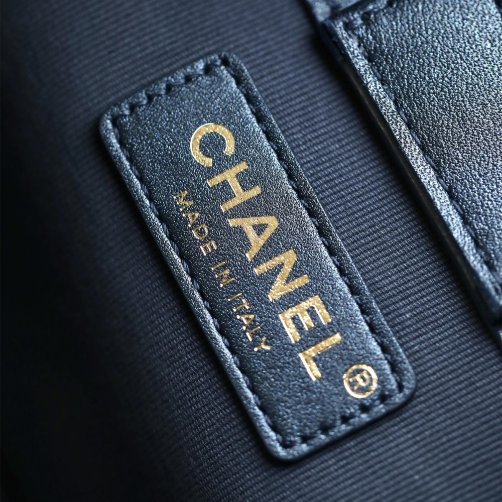 高仿Chanel*24S系列AS4532水洗丹寧Hobo包中號免檢版