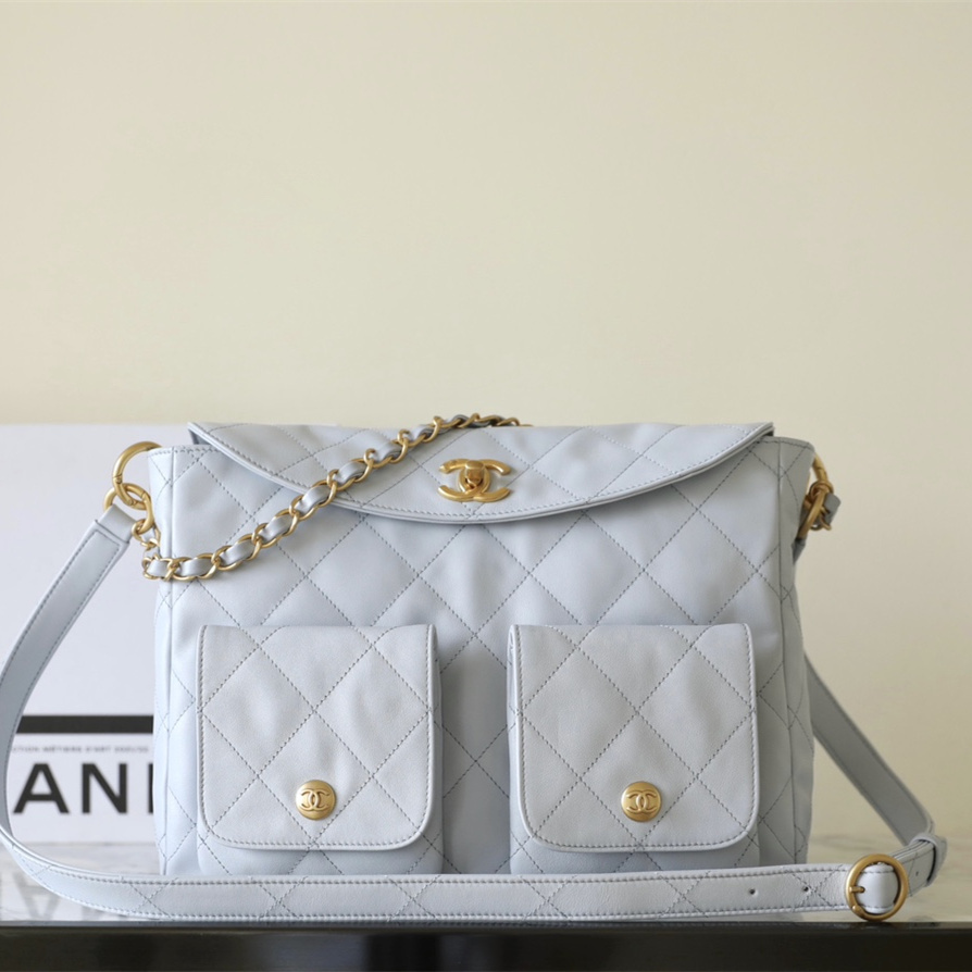 高仿Chanel*24P系列AS4668夾層郵差包灰色大號免檢版