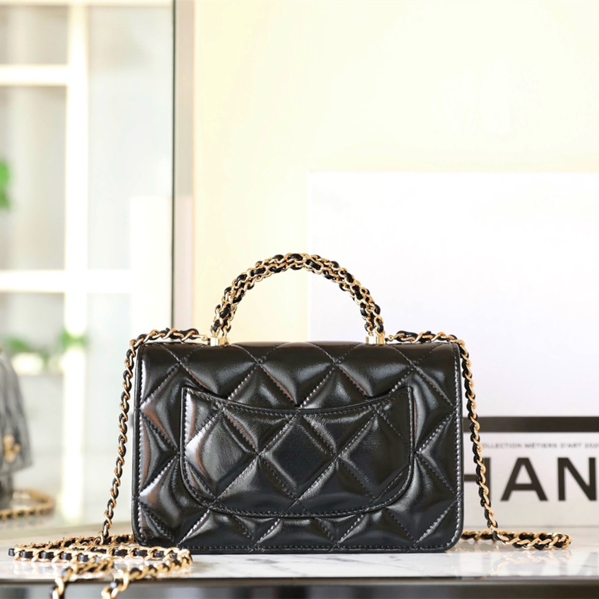 高仿Chanel*24B系列AS4166小羊皮郵差包黑色免檢版