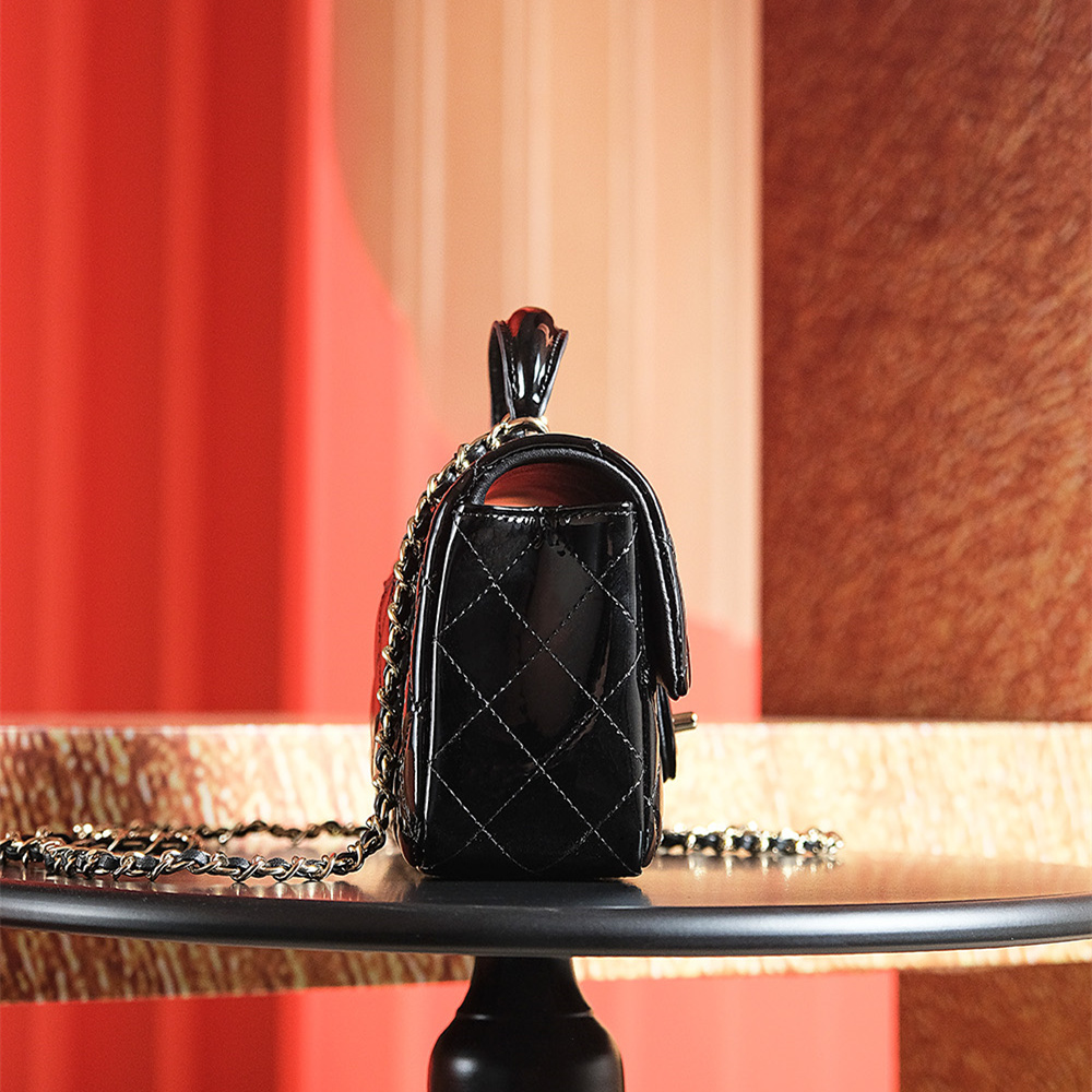 高仿Chanel*24K系列AS2431小牛皮漆面黑色免檢版
