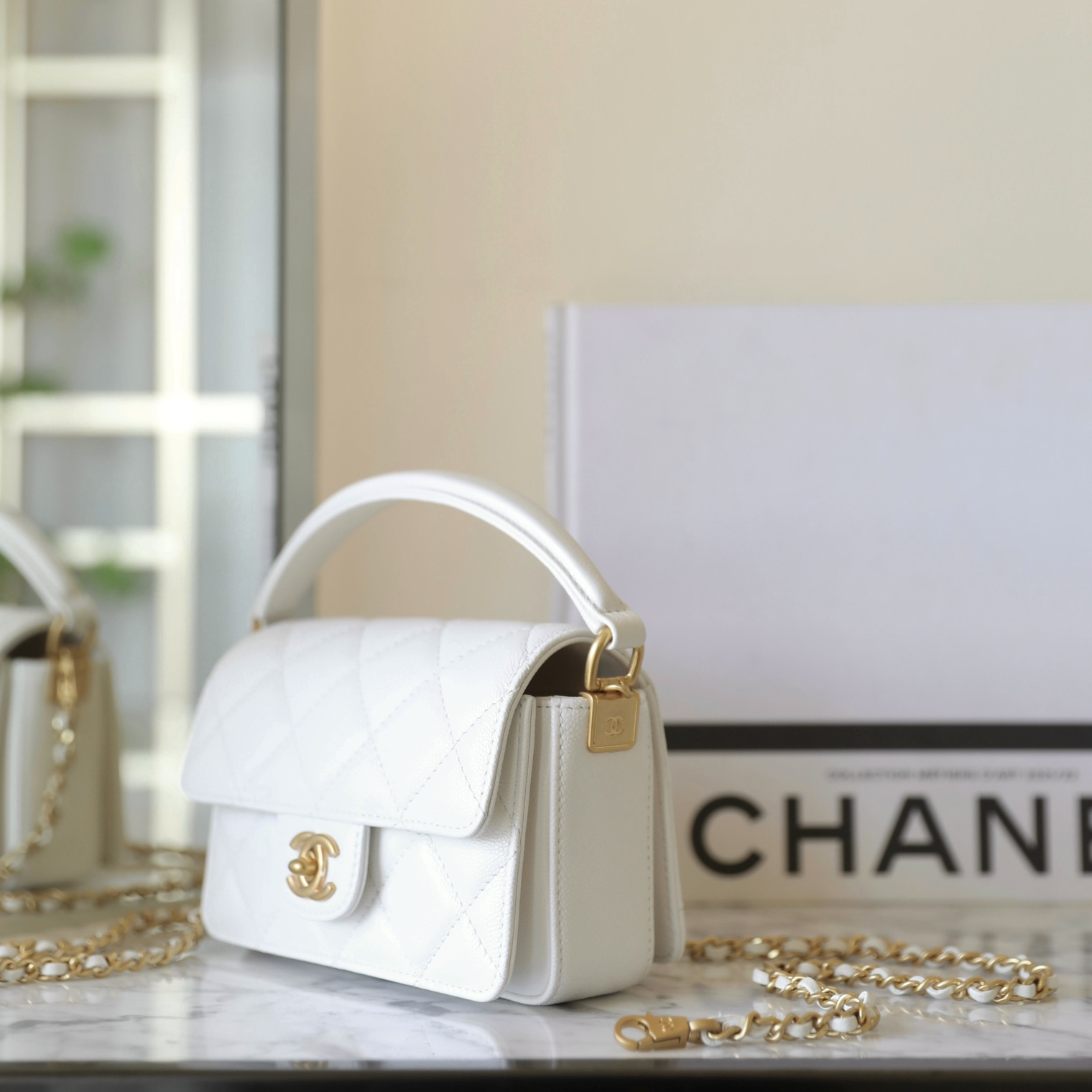 高仿Chanel*24K系列AS03002手柄口蓋包Mini牛皮免檢版