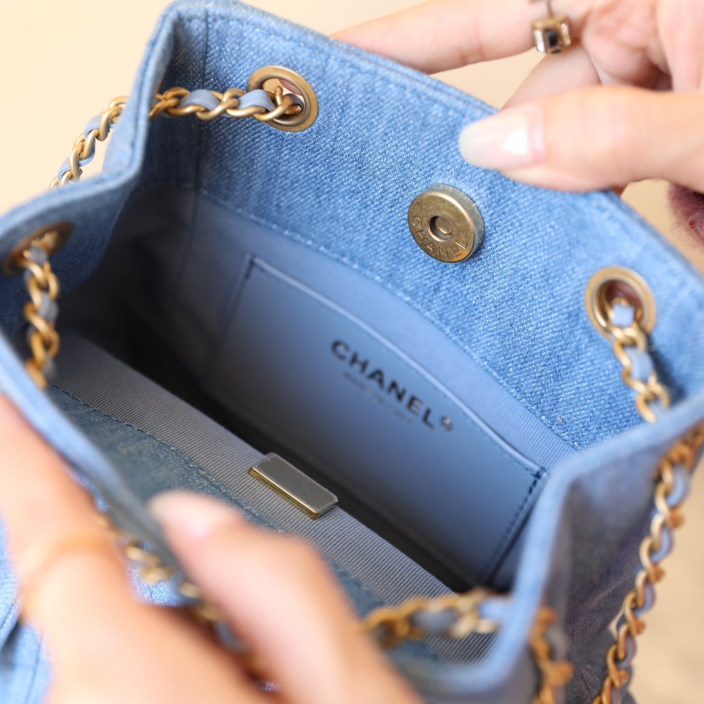 高仿Chanel*25C系列AS5310水洗丹寧牛仔雙肩袋免檢版
