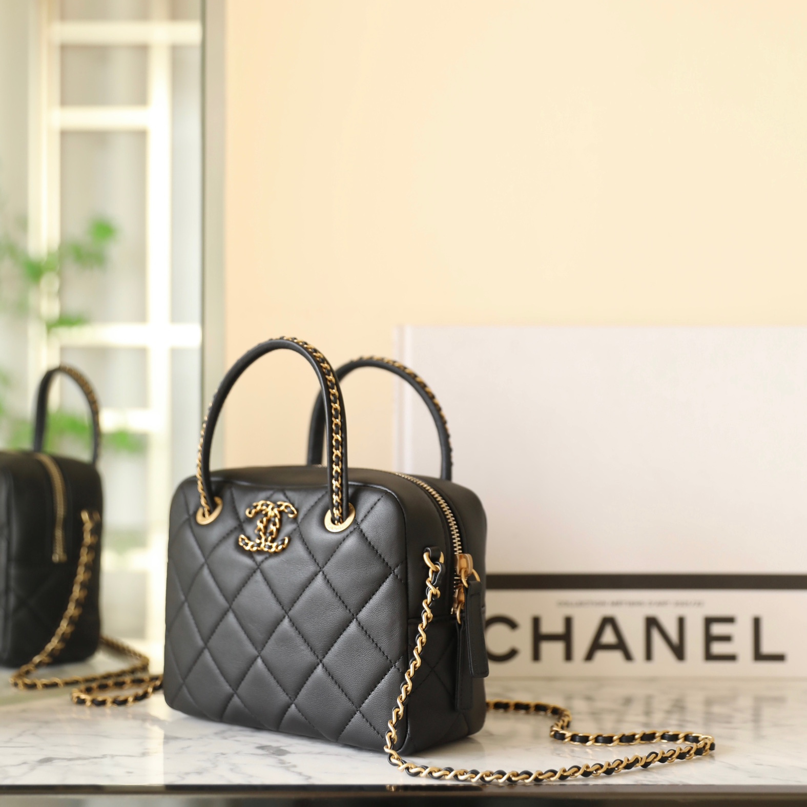 高仿Chanel*25C系列AS5300手拎袋小羊皮免檢版