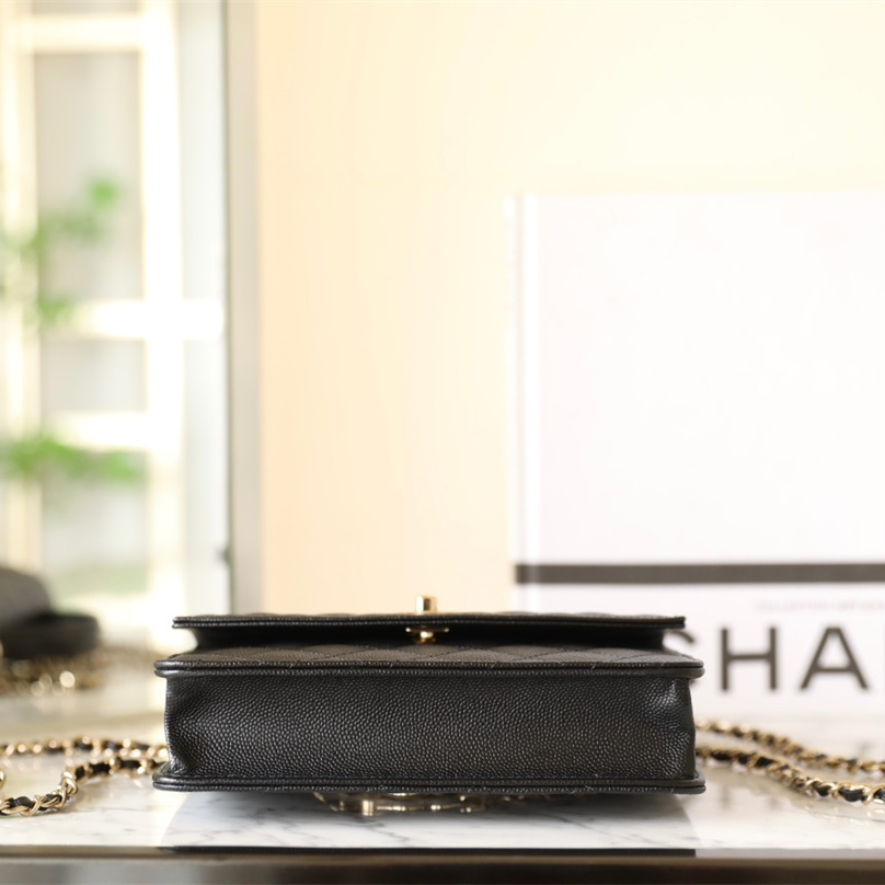 高仿Chanel*25C系列AS4406小球紋牛皮郵差包黑色免檢版