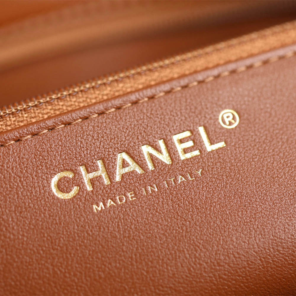 高仿Chanel*24K系列AS5149泰迪熊手袋中號款免檢版