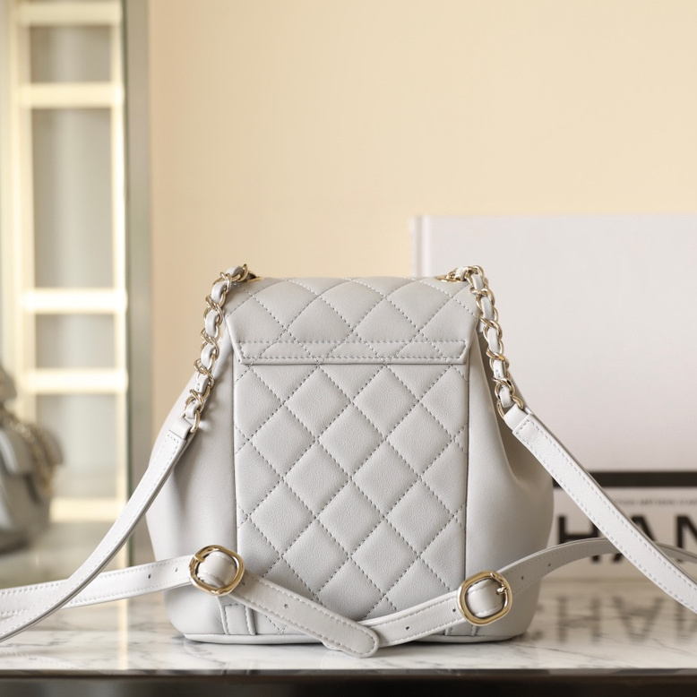 高仿Chanel*24K系列AS2908小牛皮淡灰雙肩包小號免檢版
