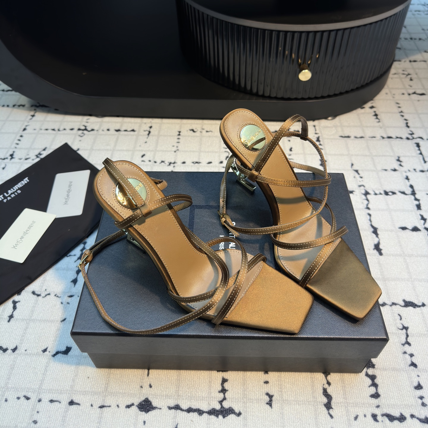 高仿YSL*Lauren系列高踭涼鞋8187300棕色免檢版