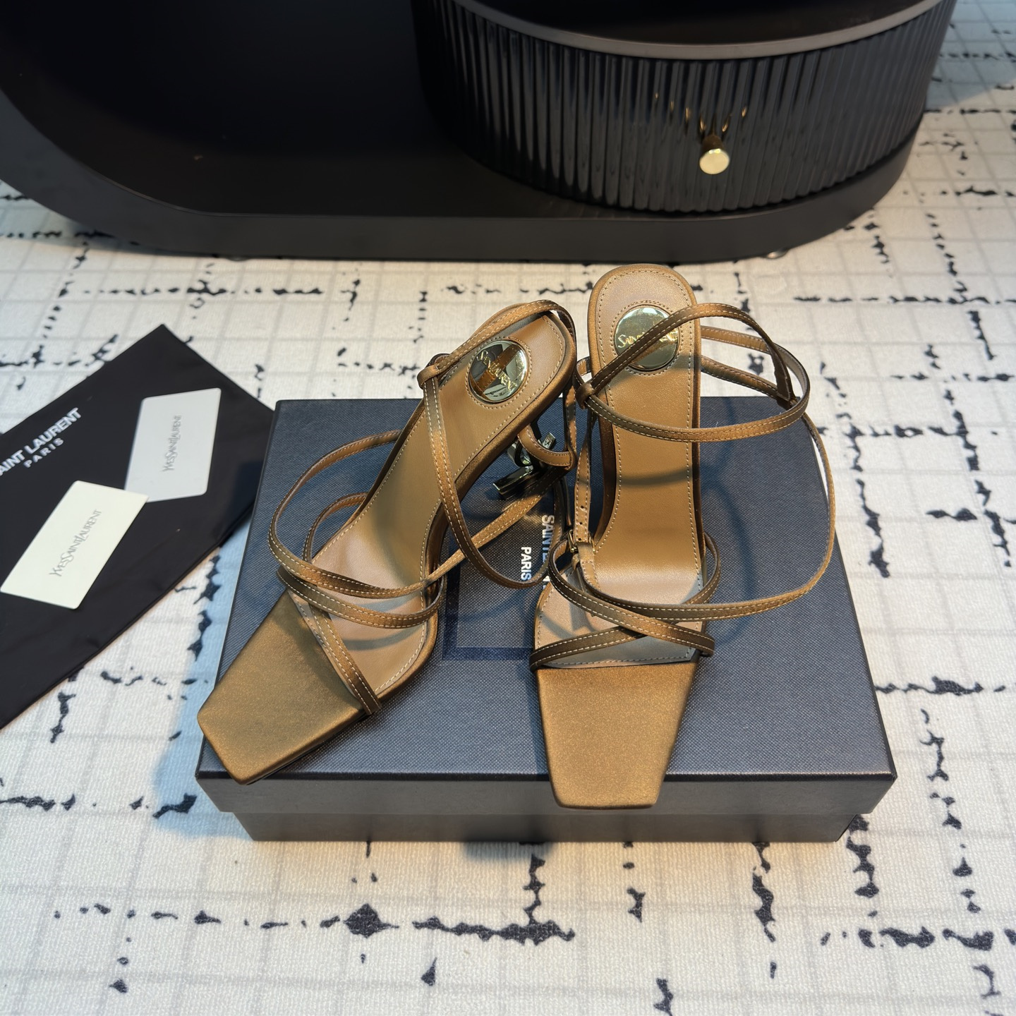 高仿YSL*Lauren系列高踭涼鞋8187300棕色免檢版