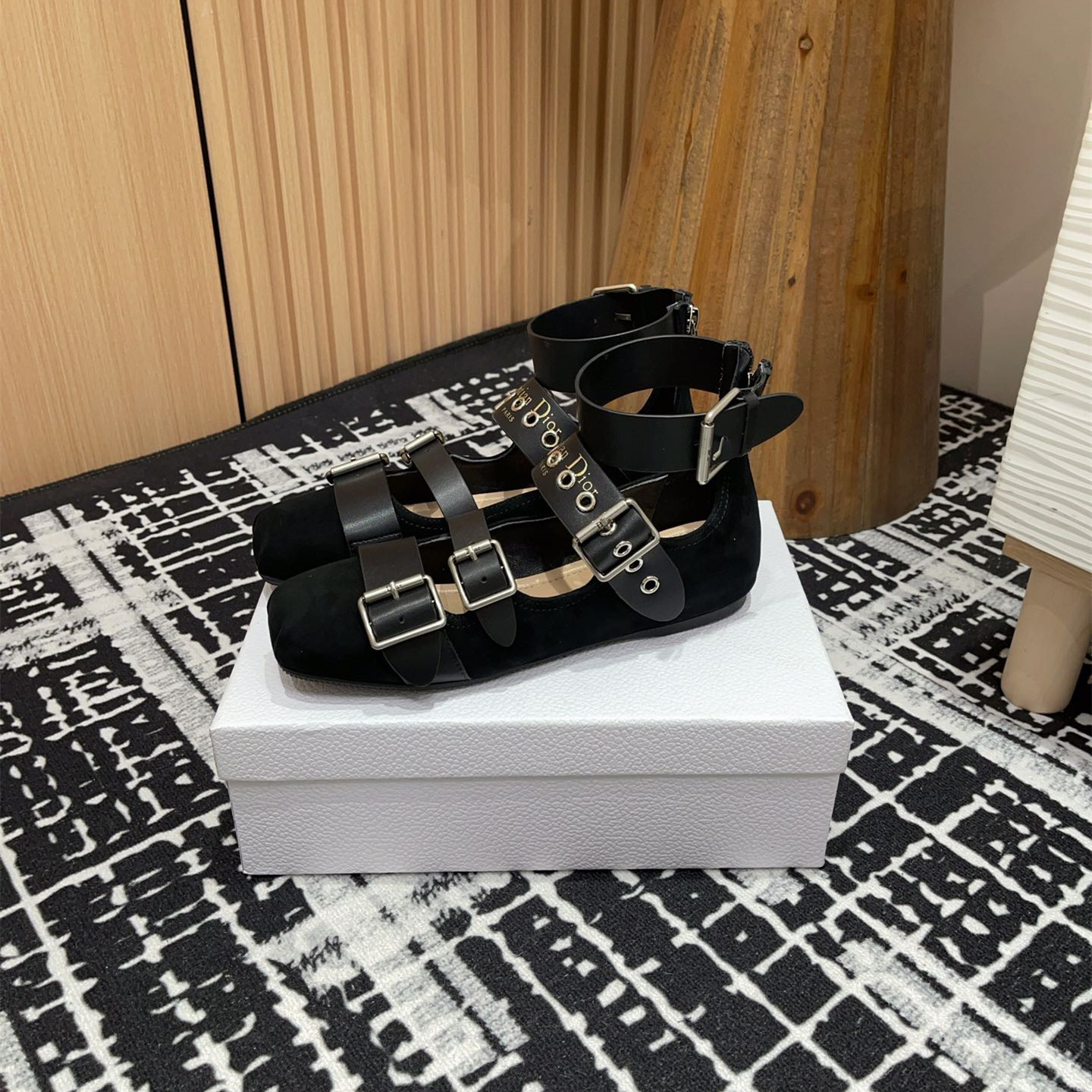 高仿Dior*Punk系列KCB960平頭塔扣樂福鞋黑色免檢版